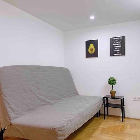 C Downtown Cozy Family Loft Leilighet Budapest Eksteriør bilde